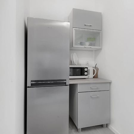 לודז' Fabryczna Station Rooms מראה חיצוני תמונה